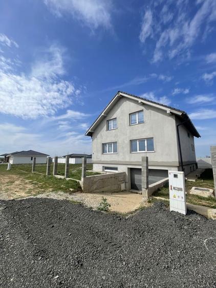 *Oradea* Casa individuala D+P+M Cartierul Grigorescu - 1