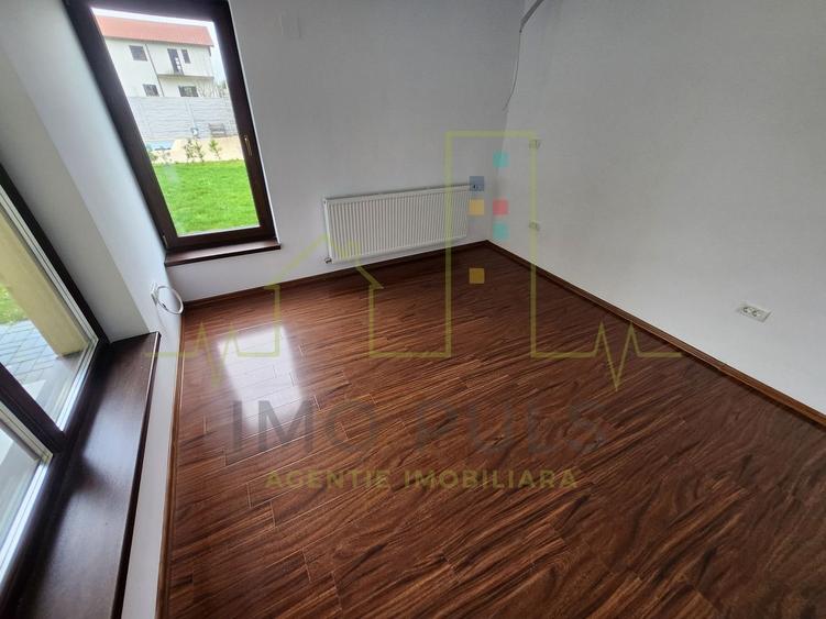 Timisoara. 914 Teren. 7 Bai. 2 Garaje. Zona Ciarda Rosie. Posibilitate rate - 9