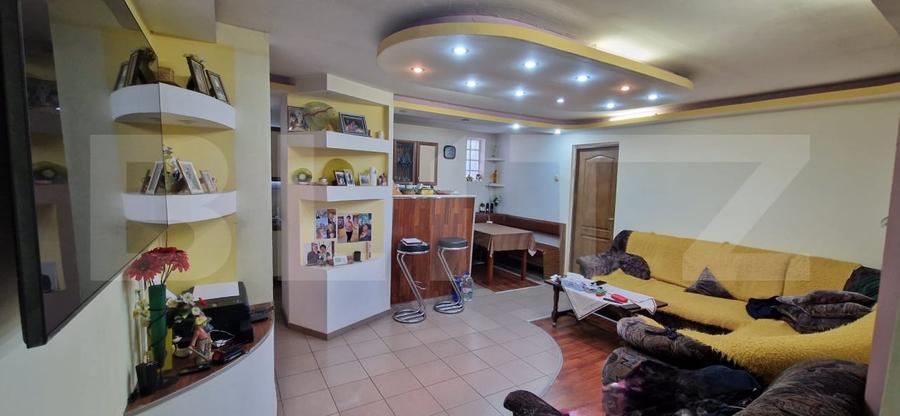 Casa cu teren generos de 872 mp, zona linistita - Craiova, Romanesti - 1