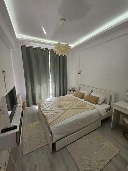 Apartament de vanzare 2 camere Unique - 2