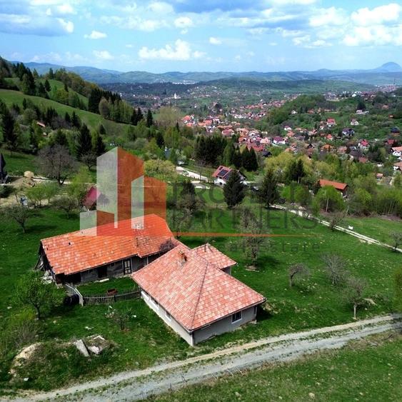 Casă tradițională sat Poarta, comuna Bran teren 1000 mp - 3