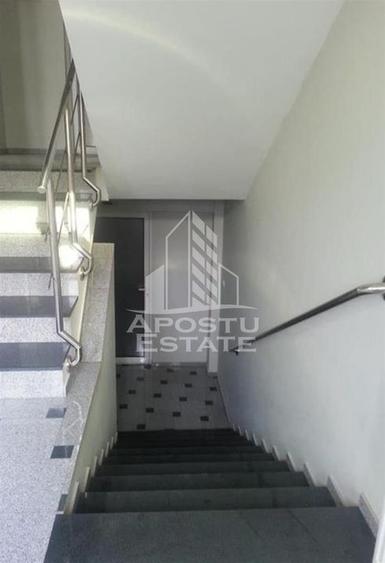 Spatiu comercial cu profil medical120 mp zona Micalaca - 4