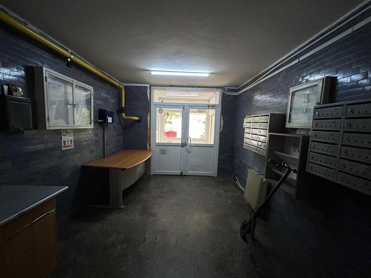 Titan 2 Camere Bloc 1977 Reabilitat Instalatii Schimbate 15 Min Metrou Titan - 18