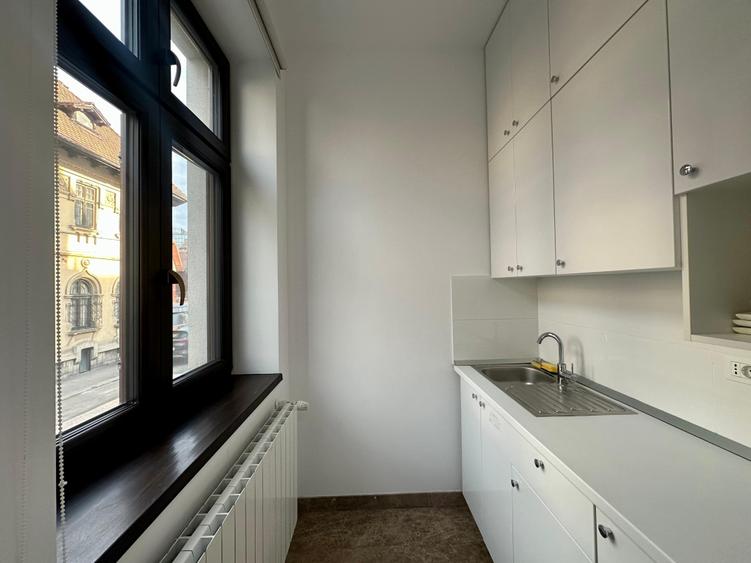 Pta Victoriei - Grigore Alexandrescu - Spatiu birouri 100 mp - in vila -centrala - 9