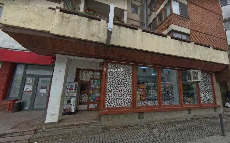 Spatiu comercial de inchiriat, jud. Sibiu, Str. General Magheru bl.60, parter