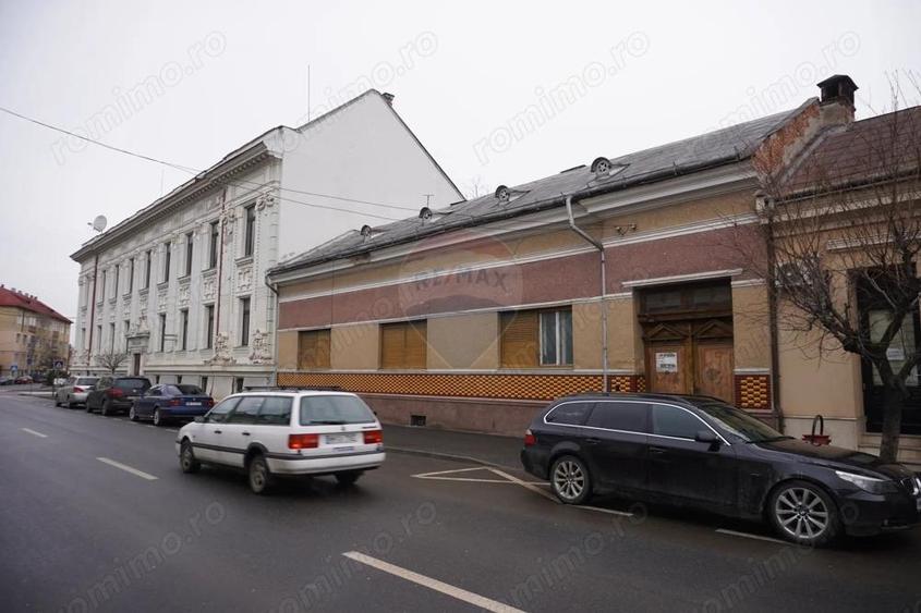 Casa / Vila cu 5 camere de vanzare - 9