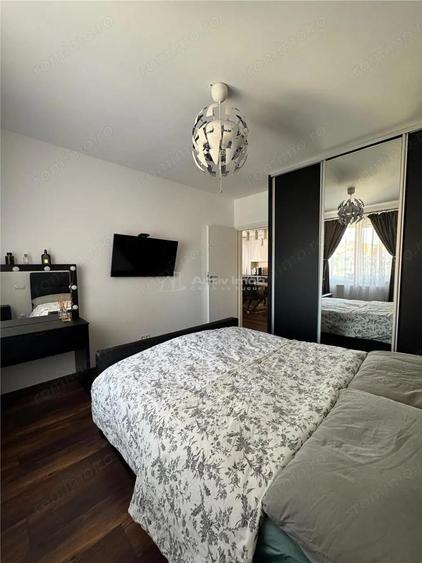 2 camere - Pietroasa - Etaj 3 - 5