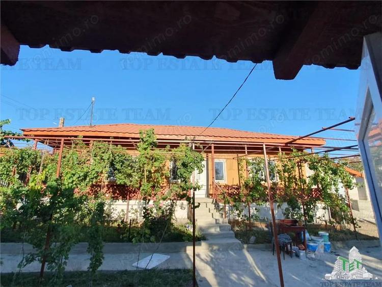 Casa renovata extinsa si teren 5470 mp Pantelimon Jud Constanta - 1
