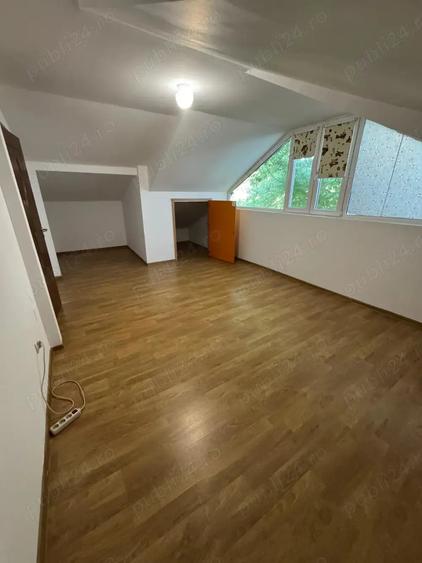 Inchiriem Casa primitoare pe Decebal. 5 camere + curte. Ideala pentru Educatie Creativitate Birouri - 1