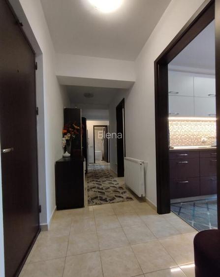 Apartament 3 camere|curte proprie|loc de parcare subteran