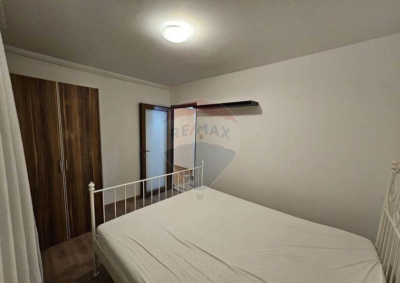 Apartament 2 camere B-dul Brancoveanu- Str Huedin - 12