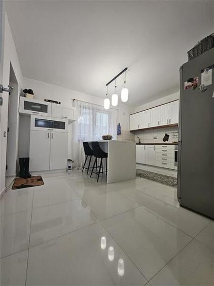 Vila P+1+M 240 mp - Militari Residence / priza EV - 4