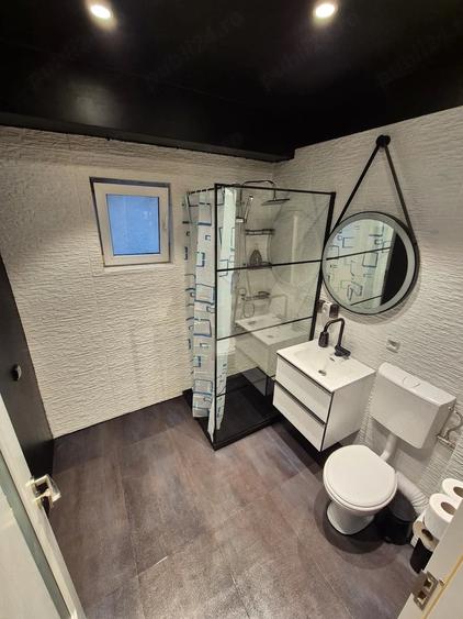 Apartament cu 2 camere decomandat în Florești