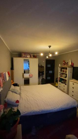 Apartament de vanzare ,zona piata meva stadion ,doua camere , - 2