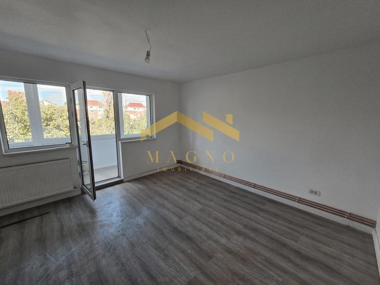 Apartament cu 4 camere de vanzare, Zona Malul Muresului/Praporgescu - 2