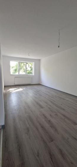 Garsoniera Finalizata Sector 4 - TVA 9% ! - 6