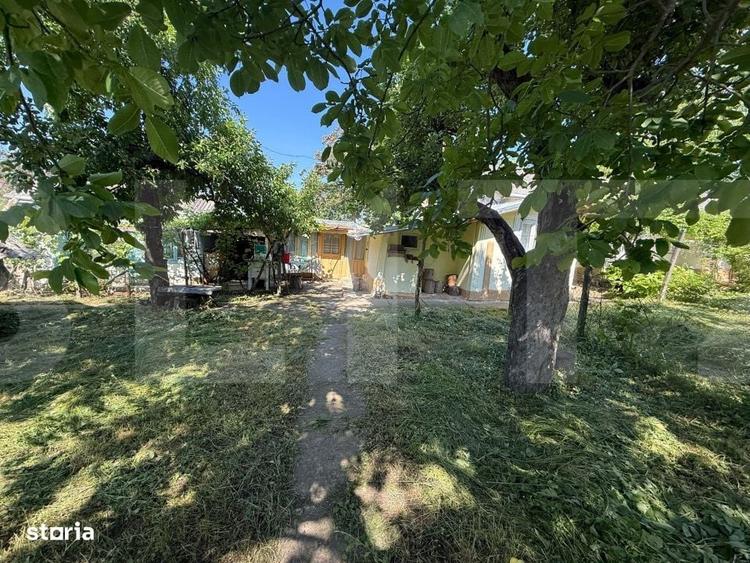 Casă cu 3 camere cu Teren 3095 Mp în Central