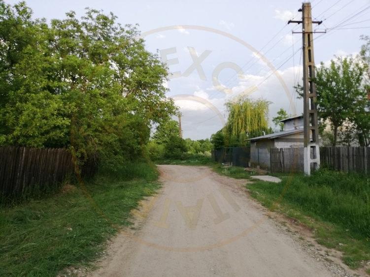 Teren 2000 mp intravilan Smeura-Mosoaia. Comision 0% - 2