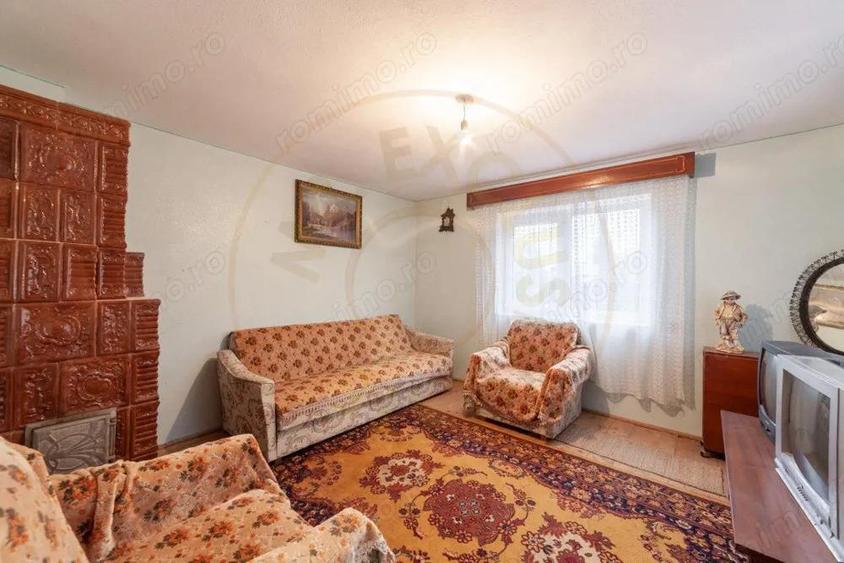 Casa traditionala la tara in Gliganu de Jos Com. Rociu-Arges la 30 km de Pitesti - 8