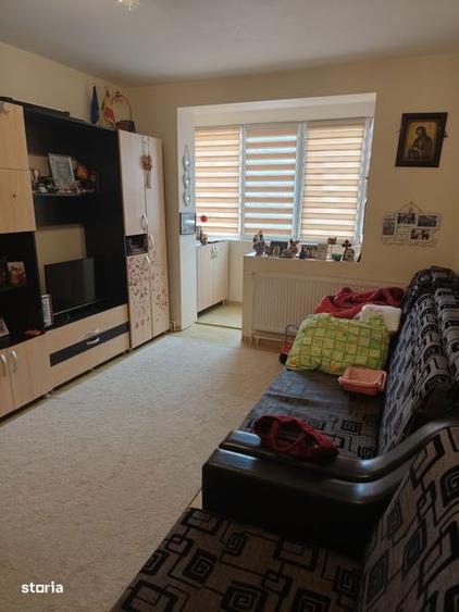 Vand apartament 3 camere Urziceni - 2