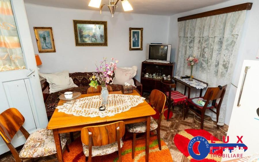 ID 6710 EXCLUSIVITATE Casa la sol de vanzare *Com. Niculitel - 2