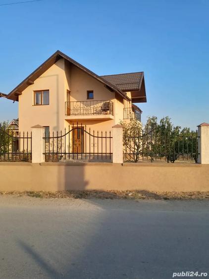 Casa de vanzare - 2