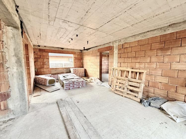 Casa individuala de 183 mp utili la rosu - Ianova - 4