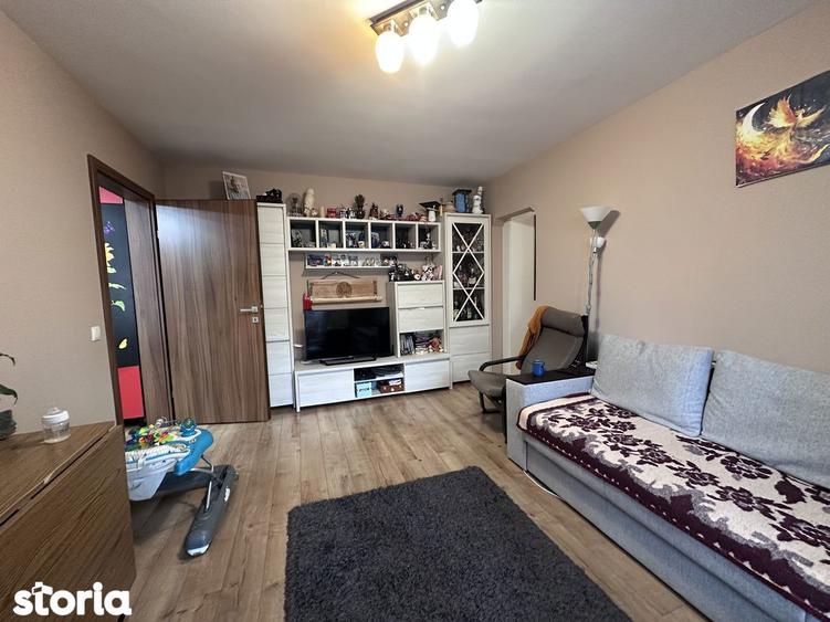 Apartament cu 4 camere, renovat complet - 2