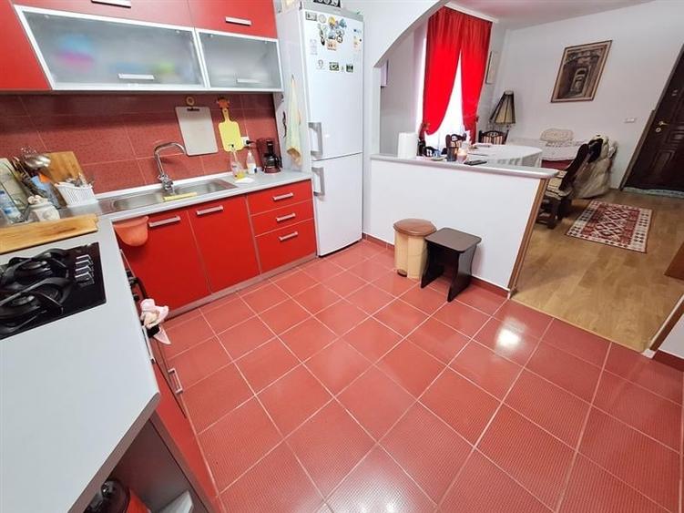 Casa moderna P+1 in Magura, 7 dormitoare, teren 421 mp, posibilitate 2 locuinte, - 41