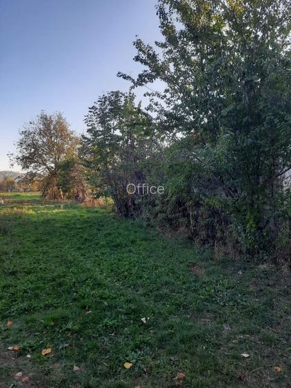 Teren Intravilan, 1500 m2, plat, zona rezidentiala, Campina, Prahova Teren Intravilan, 1500 m2, plat, zona rezidentiala, Campina, Prahova