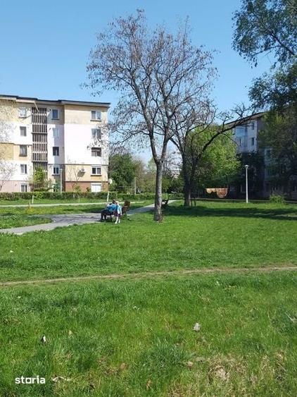 Teren de 1471 mp, în Central