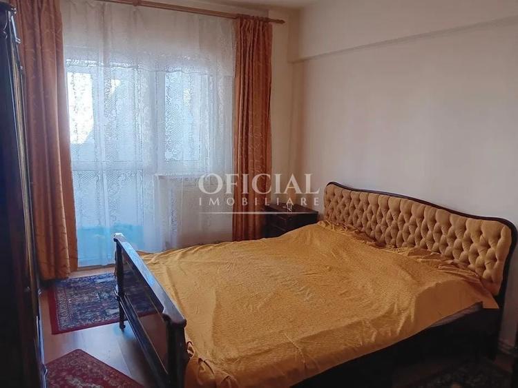 Apartament cu 3 camere decomandat, mobilat în Zorilor