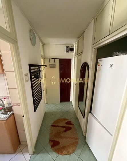 Garsonieră decomandată, mobilată în Tineretului