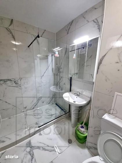 Apartament cu 3 camere decomandat în Mărăști