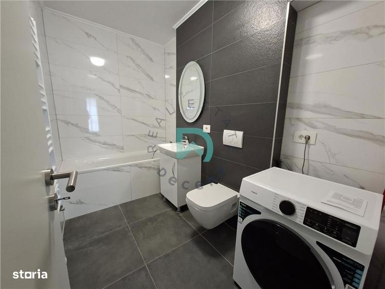 Apartament cu 3 camere decomandat, mobilat în Tractorul