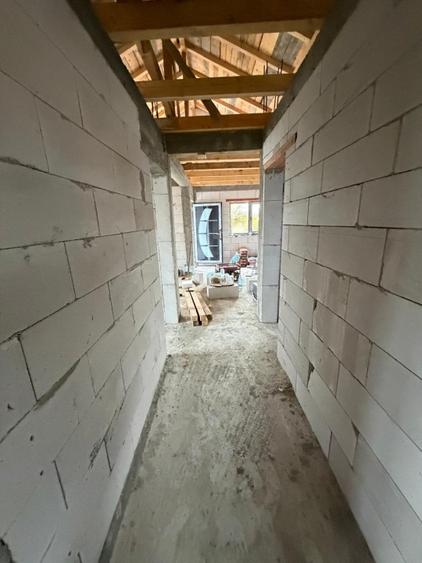 Casă individuală cu 3 camere cu Teren 433 Mp în Ișalnița
