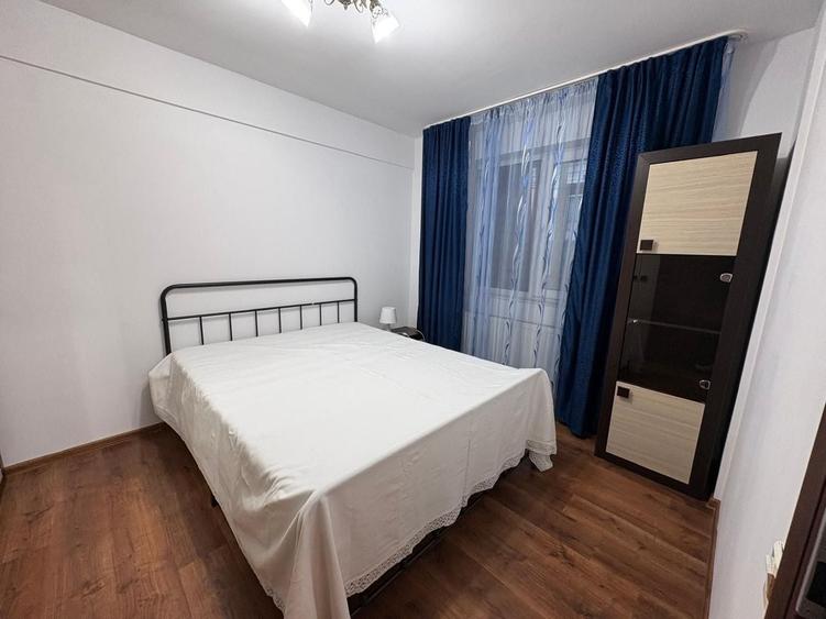 Apartament cu 2 camere semidecomandat, mobilat în Apărătorii Patriei