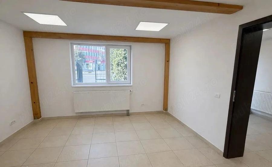 Spațiu comercial, de 40 mp, în Soarelui
