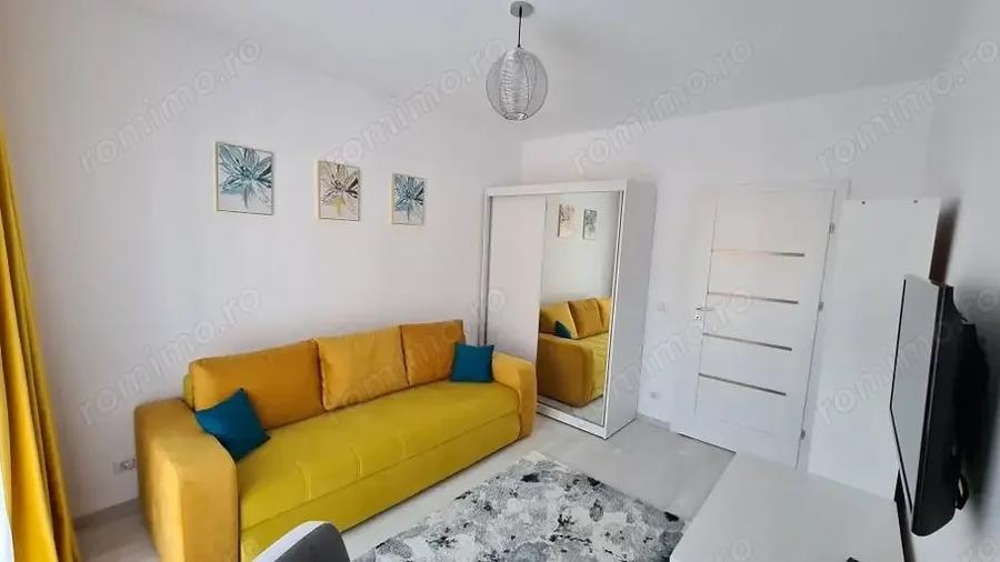Apartament cu 3 camere decomandat în Drumul Taberei