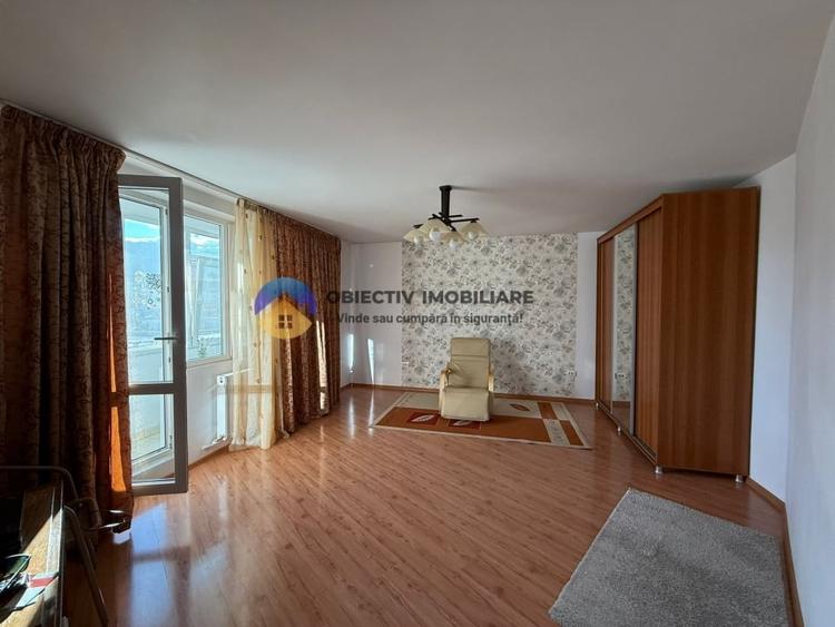 Apartament cu 2 camere decomandat, mobilat în Central