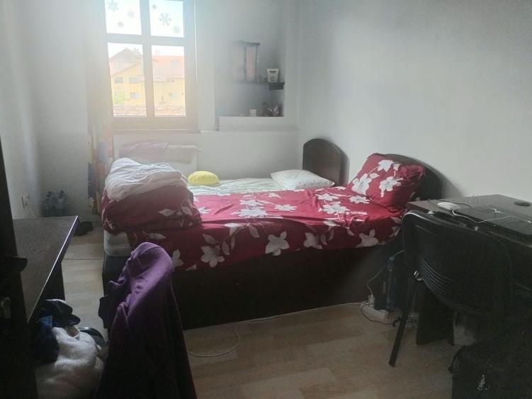 Apartament cu 2 camere decomandat în Drumul Carului