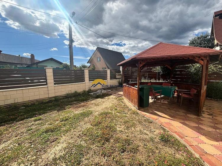 Casă cu Teren 330 Mp în Golești (Ștefănești)