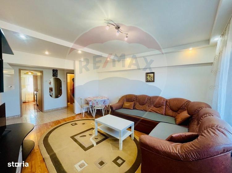 Apartament cu 3 camere în Turnișor