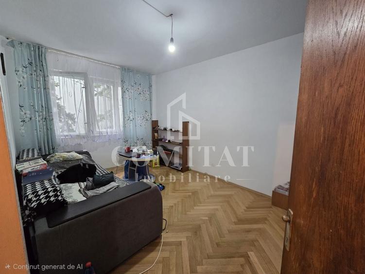 Apartament cu 4 camere decomandat în Mănăștur