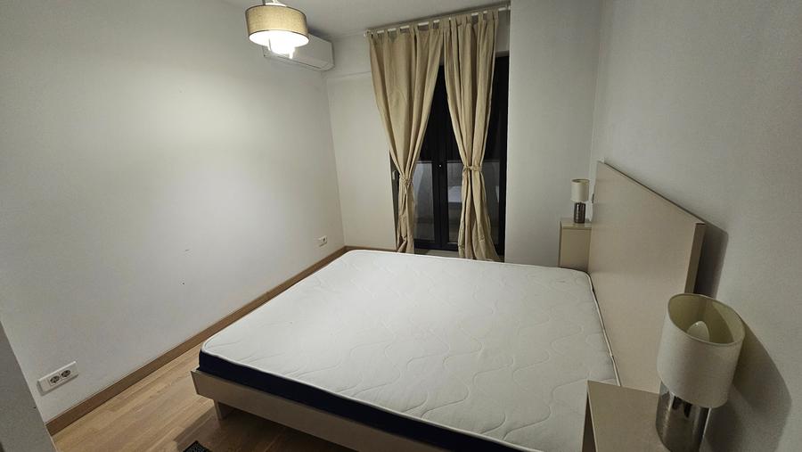 Apartament cu 2 camere decomandat, mobilat în Banu Manta