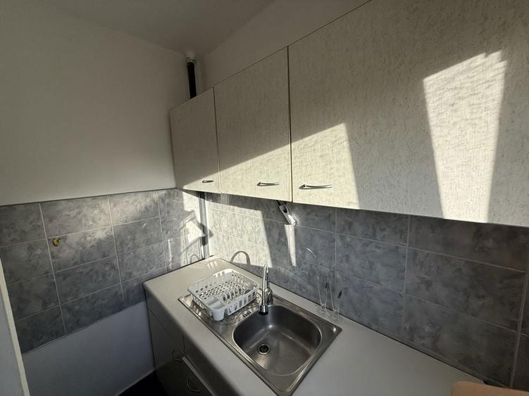 Garsoniera de inchiriat - disponibila imediat - 6