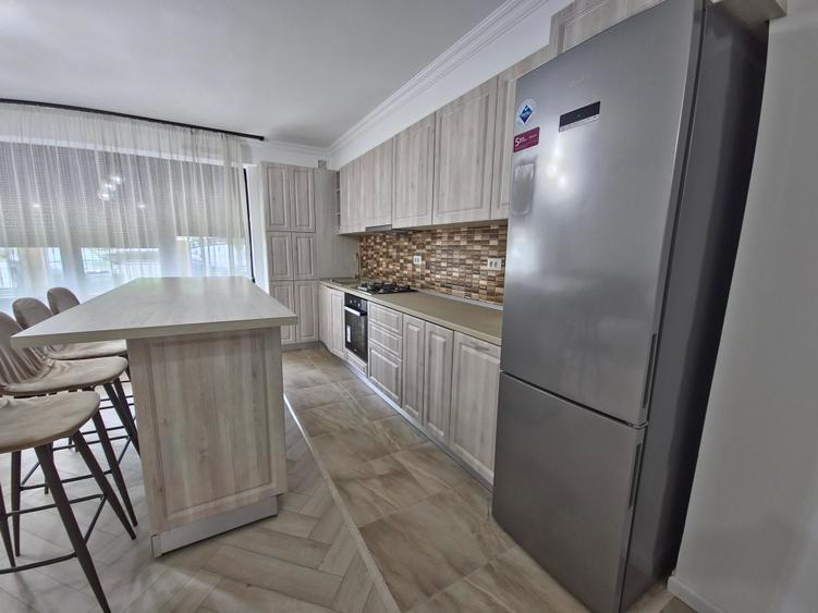 Mamaia Central 3 camere spatios Termen lung - 25