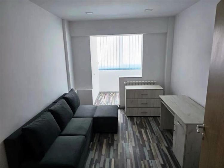 Inchiriem Apartament 3 Camere, Mobilat, Decomandat, Grivitei - 4