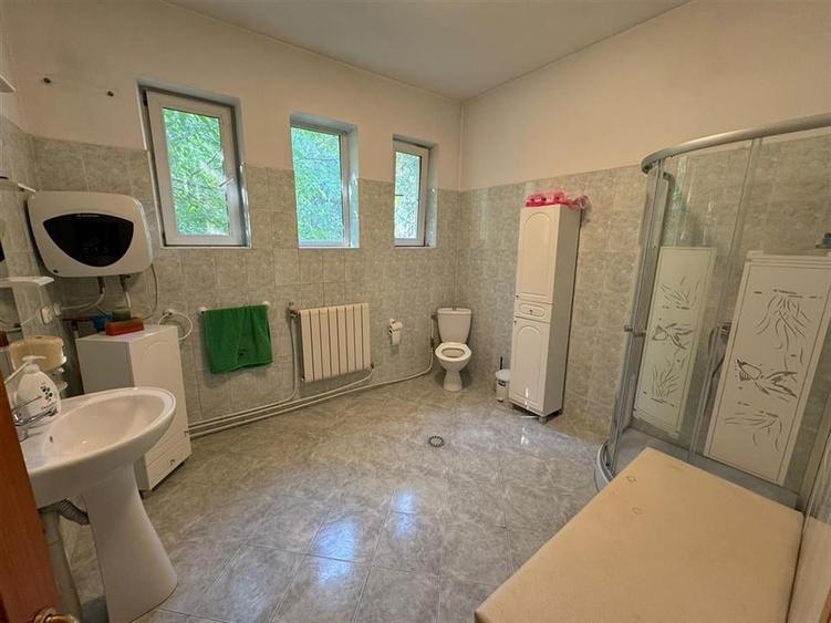 Cladiri de birouri 1.116mp si teren intravilan 5.687 mp de vanzare - 11