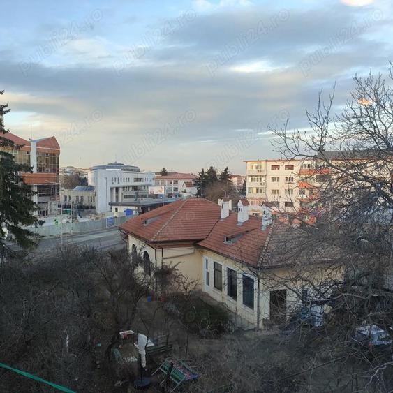 Apartament 2 camere strada 9 Mai langa Biserica Precista - 5